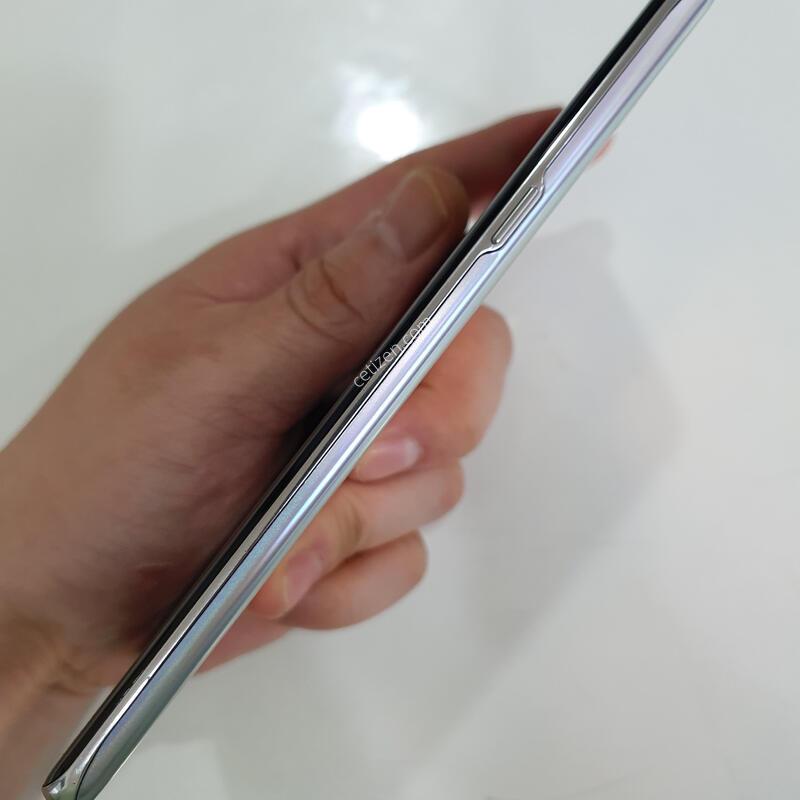 ������ S10 5G 256G ���ܻ� �������⽺ ���±� �߰��� �����