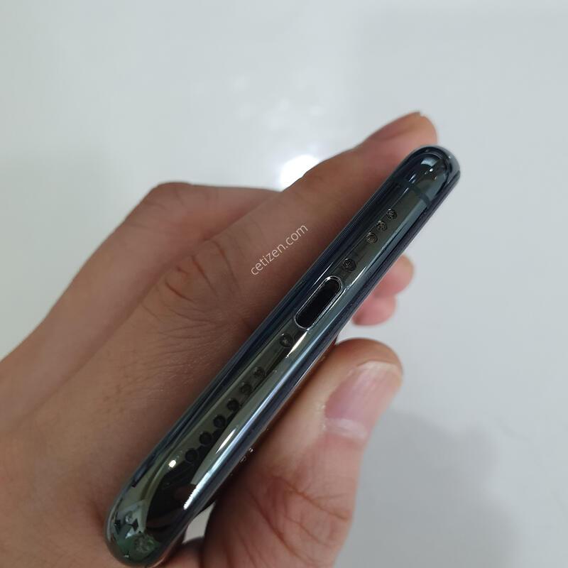 ������11����64G ���ܻ� ���±� �߰��� �����