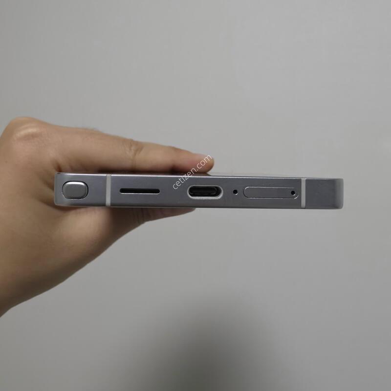 ������ S25 ��Ʈ�� 512GB ƼŸ�� �ǹ�����
