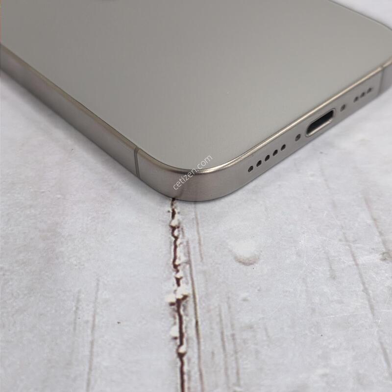 15���� 256GB