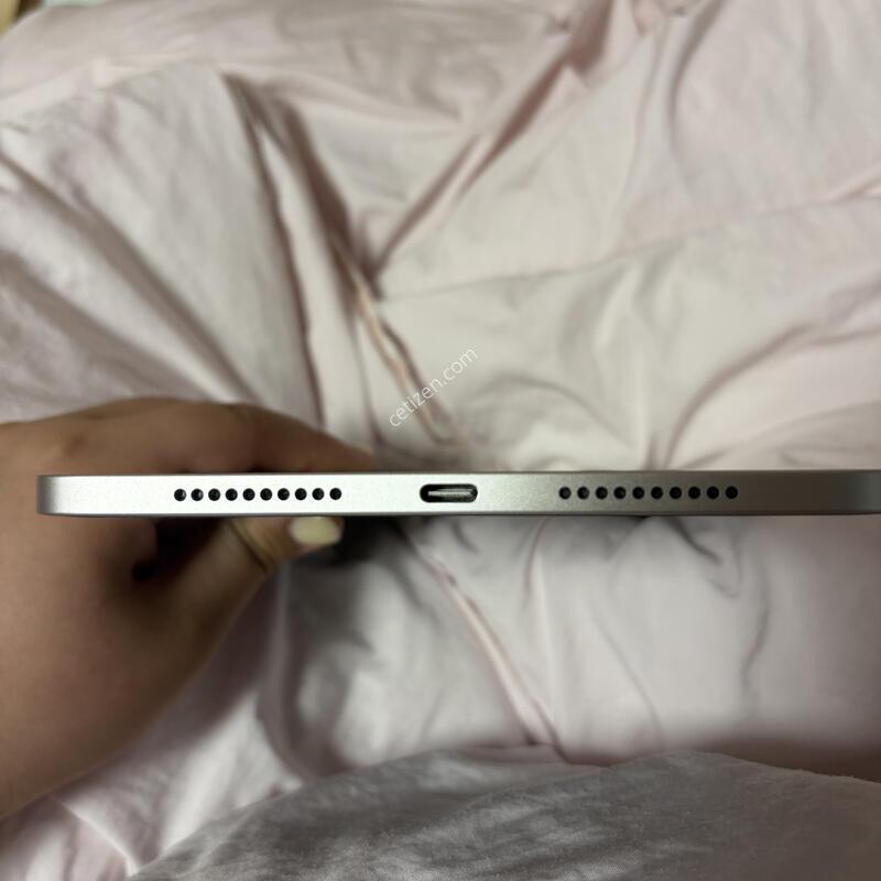�����е� �̴� A17 Pro (128G, wifi)