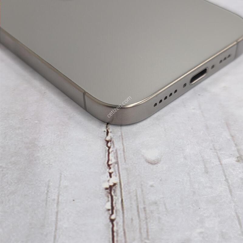 15���� 256GB