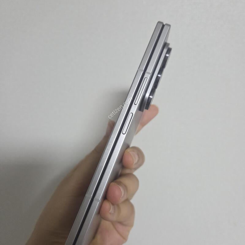 ����7 054