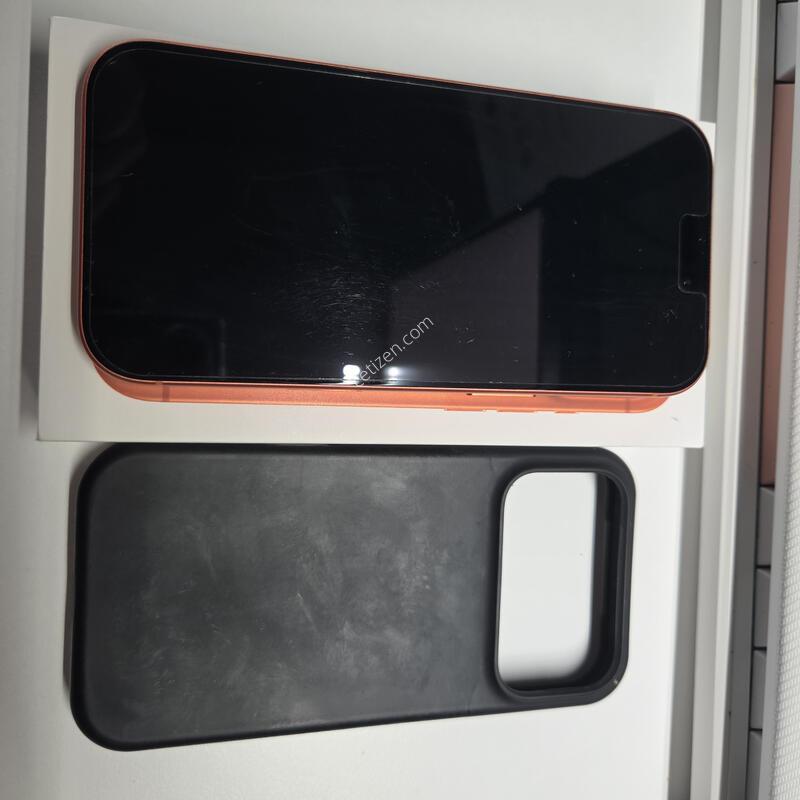 ������ 17���� 256GB �ڽ��� ������