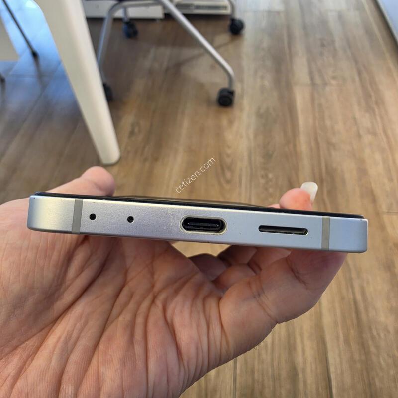 �������ø�7FE 256GB
