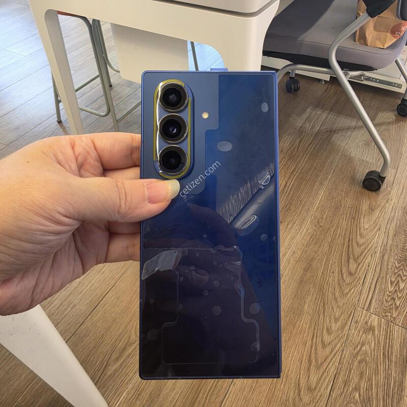 ������ ����7 256GB �ü���