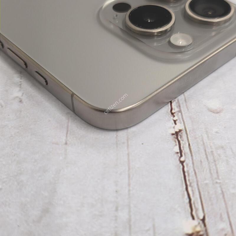 15���� 256GB