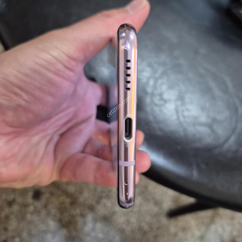 V30