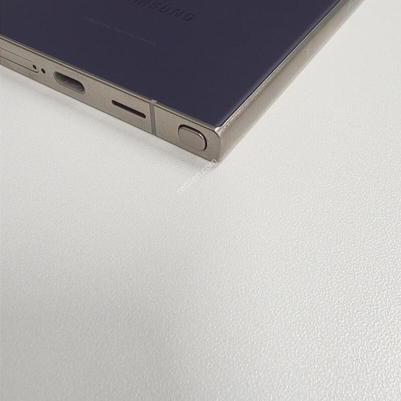 24��Ʈ�� 256GB