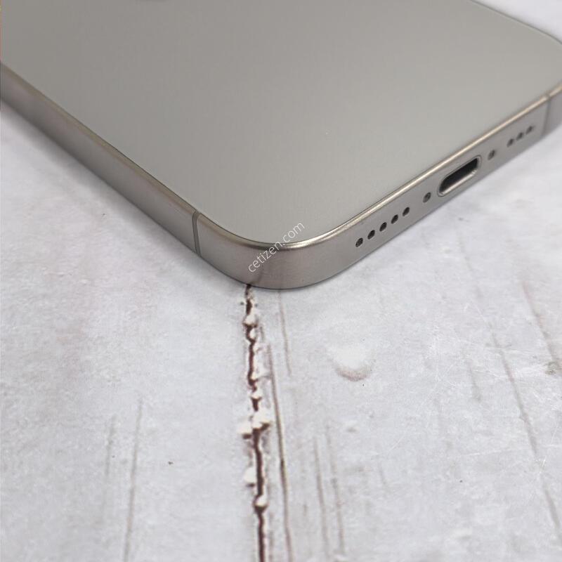 15���� 256GB