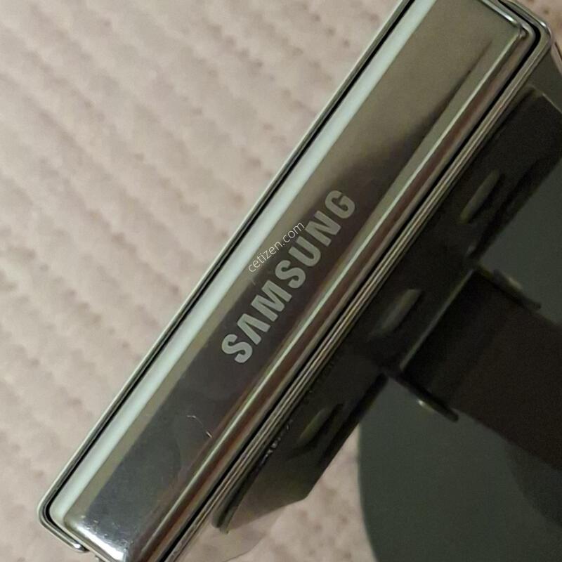 ������Z�ø�5 256GB