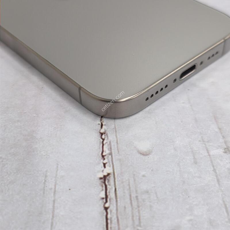 15���� 256GB