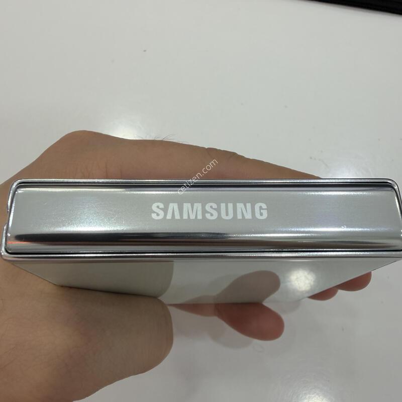 ������ �ø�5 F731 ��Ʈ 256�Ⱑ ���� ���� ����������� ���ϰ� �ѱ�ϴ�~