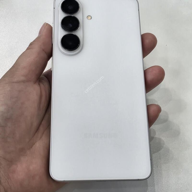 ������ S26 512 ȭ��Ʈ