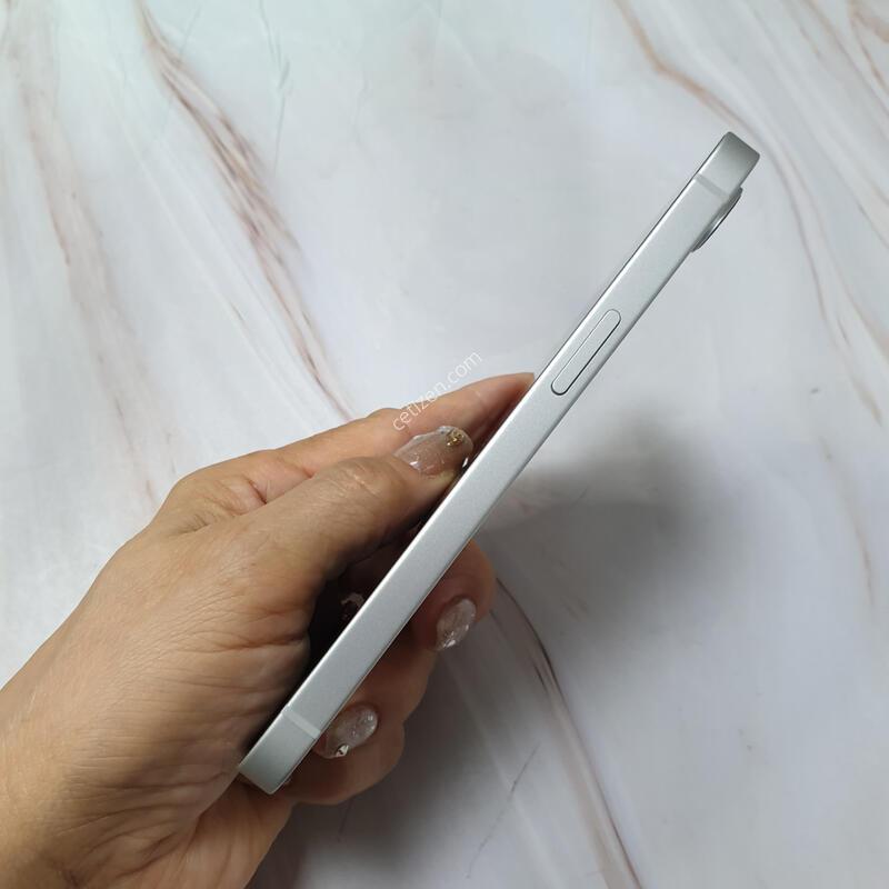 ������16e ȭ��Ʈ 128G S�� �Ǹ��մϴ�-���͸�100%