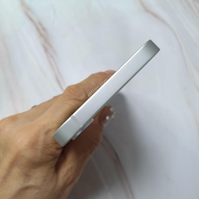 ������16e ȭ��Ʈ 128G S�� �Ǹ��մϴ�-���͸�100%