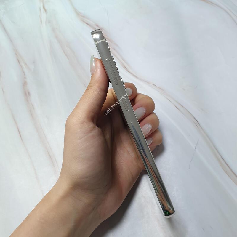 KT ������ S23 ũ�� 256G ������ �Ǹ��մϴ�