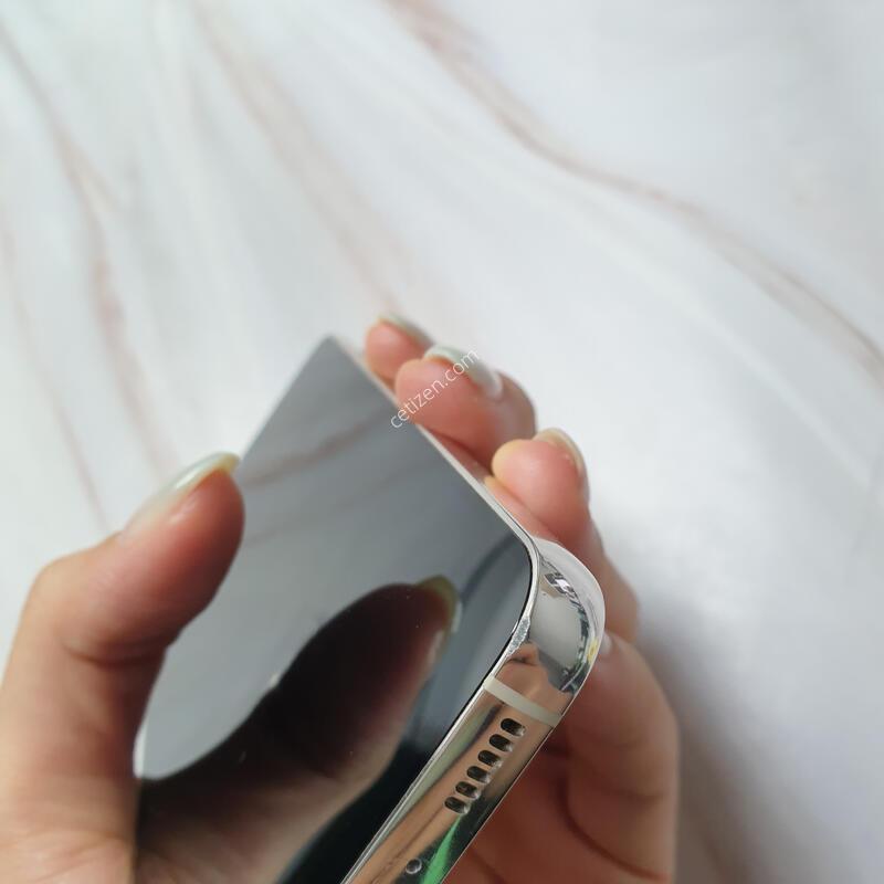 KT ������ S23 ũ�� 256G ������ �Ǹ��մϴ�