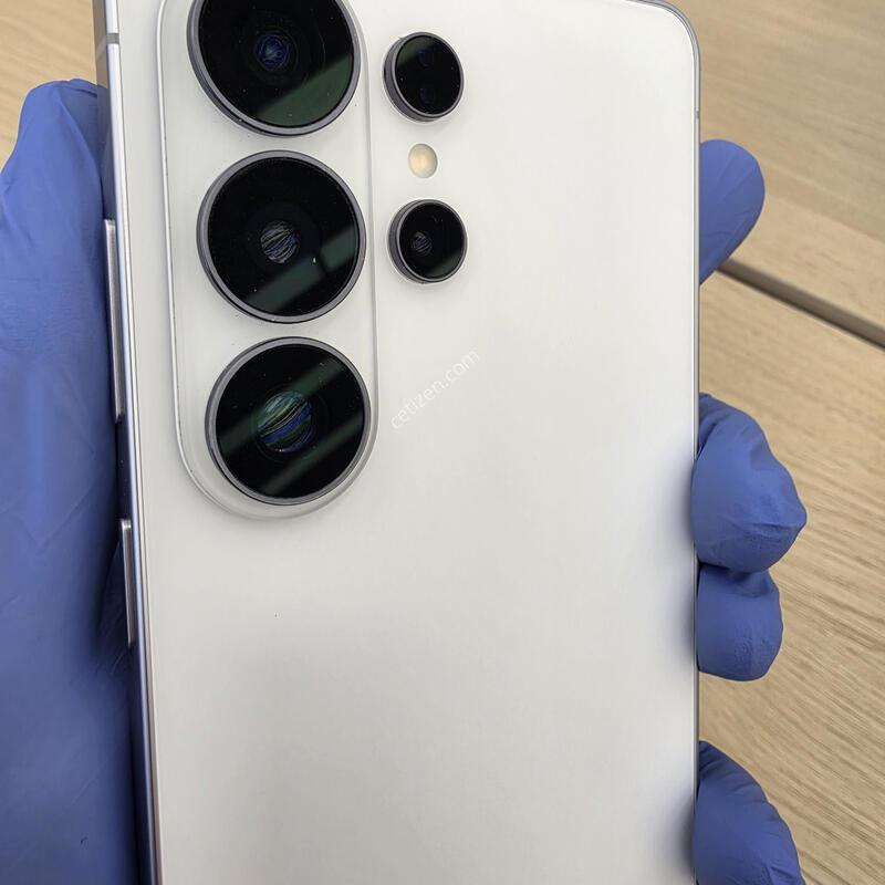S26��Ʈ�� 512GB SSS�� �Ǹ��մϴ�