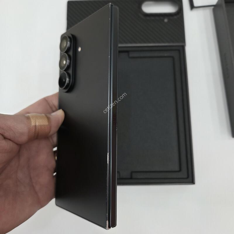 ������ ����7 512GB ���� �Դϴ�