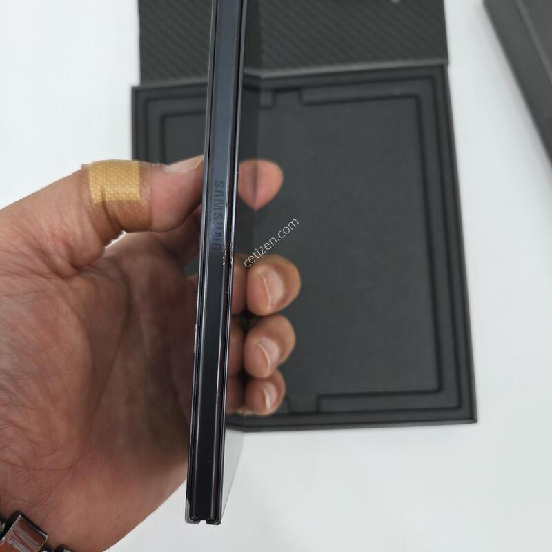 ������ ����7 512GB ���� �Դϴ�