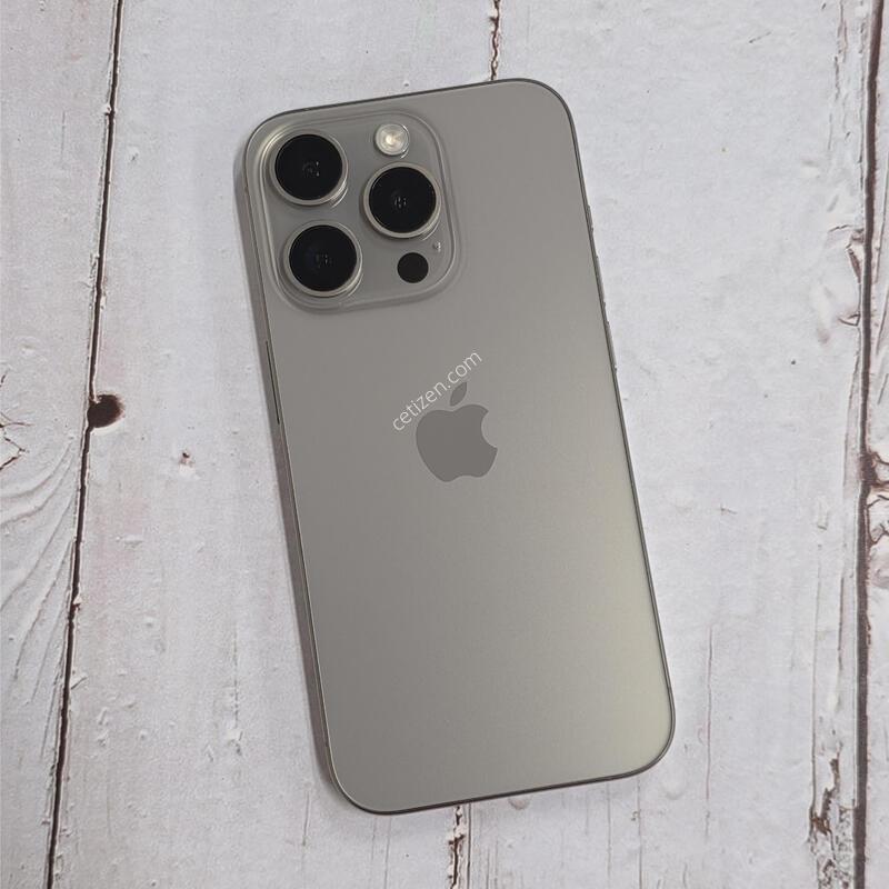 15���� 256GB