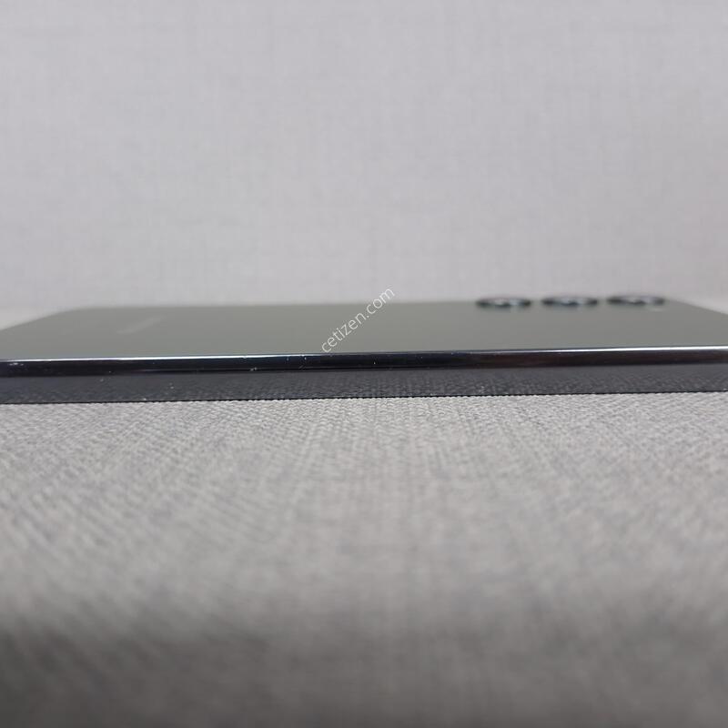 S23 �÷��� 256G �Ǹ��մϴ�