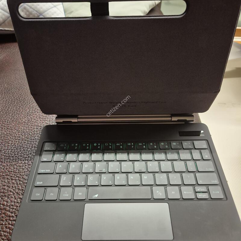 �������� S8 SM-X700