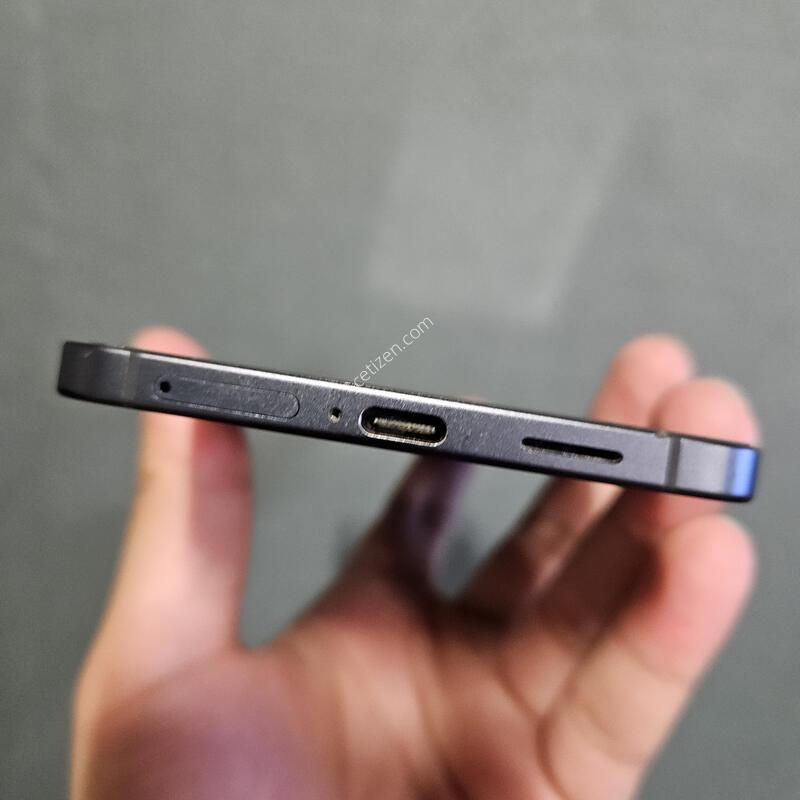������ S25���� 512GB ���� �ΰ��˴ϴ�