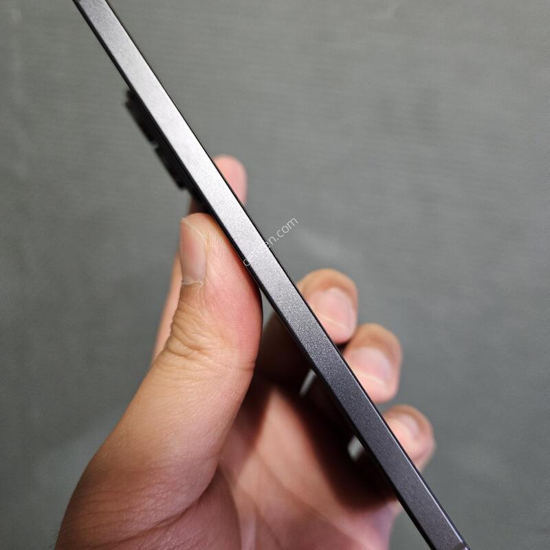 ������ S25���� 512GB ���� �ΰ��˴ϴ�