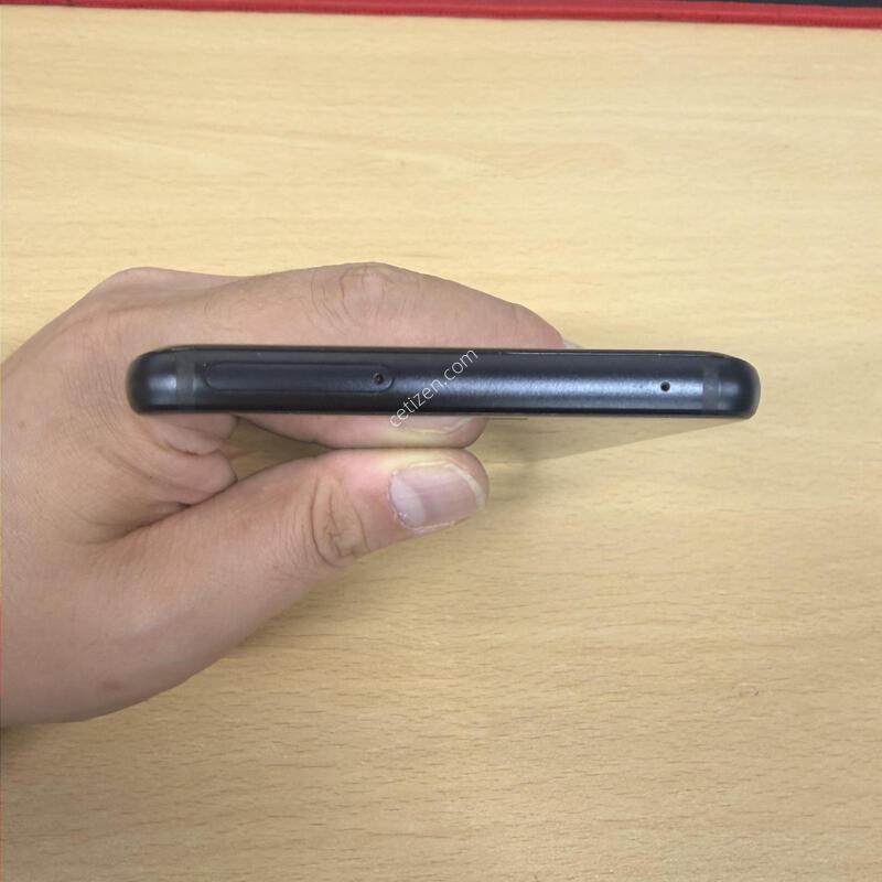 LG Q9 ���� 64GB