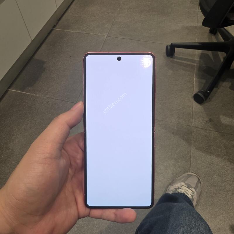 �ø�7 512GB �Ǹ�