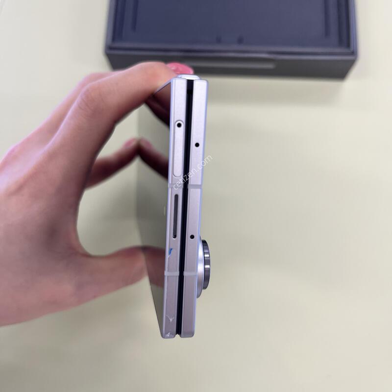����������7 512GB