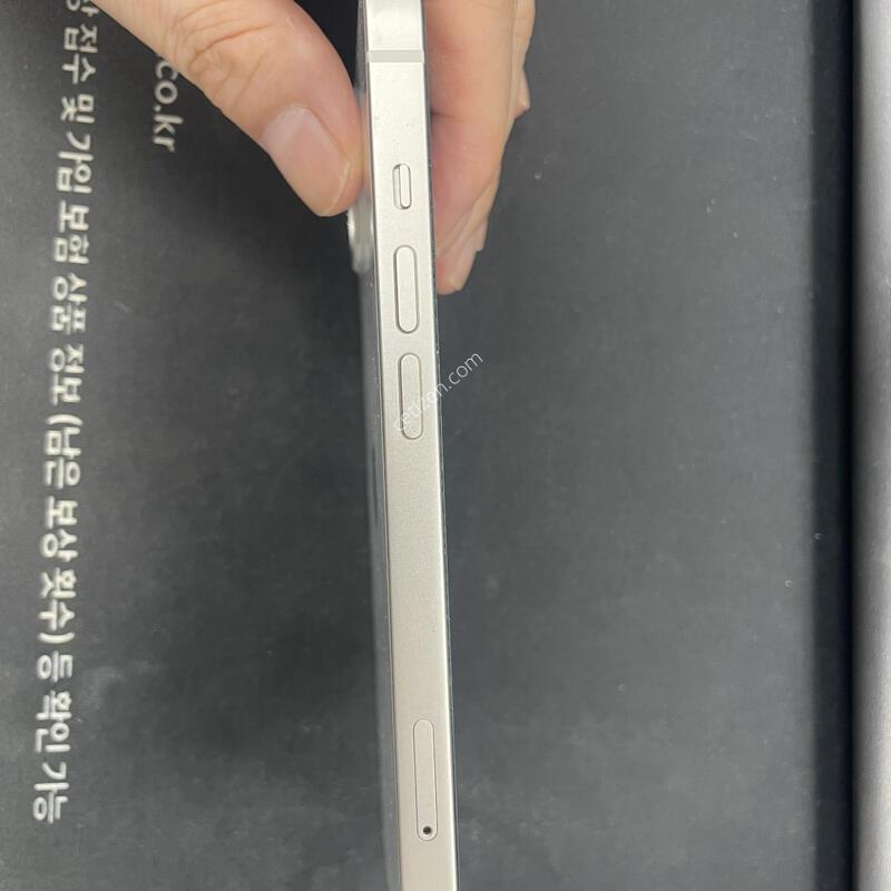 ������13 128GB  ���͸�ȿ��100% ��ü ���� SSSS�� �˴ϴ�.