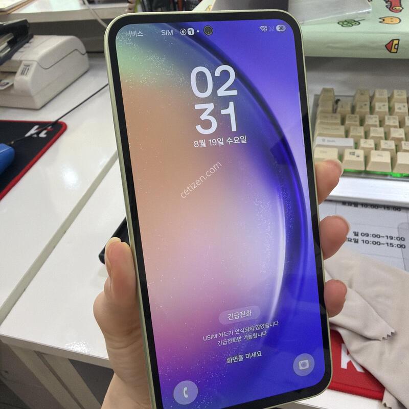 ����4 ���� ����