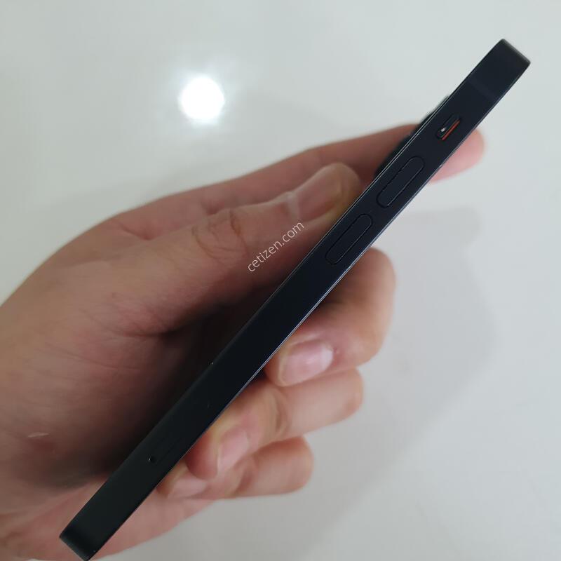������13�̴�128G ���ܻ� �������⽺ �߰��� �����