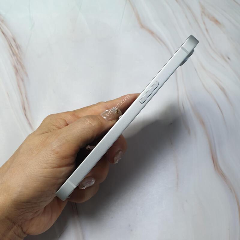 ������16e ȭ��Ʈ 128G S�� �Ǹ��մϴ�-���͸�99%