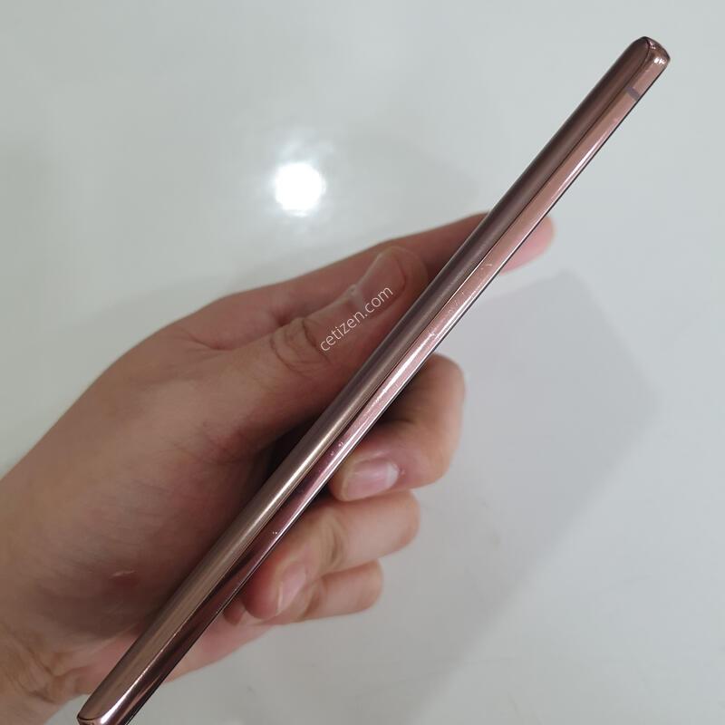 �����ó�Ʈ20 256G ���ܻ� �������⽺ ���±� �߰��� �����