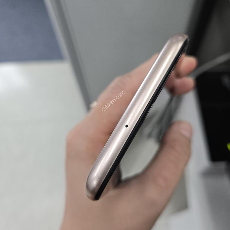 ������ ���̵�4 ��� 32GB  ��������