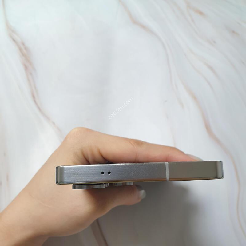 KT ������ S25��Ʈ�� ƼŸ������ 512G ������ �Ǹ��մϴ�