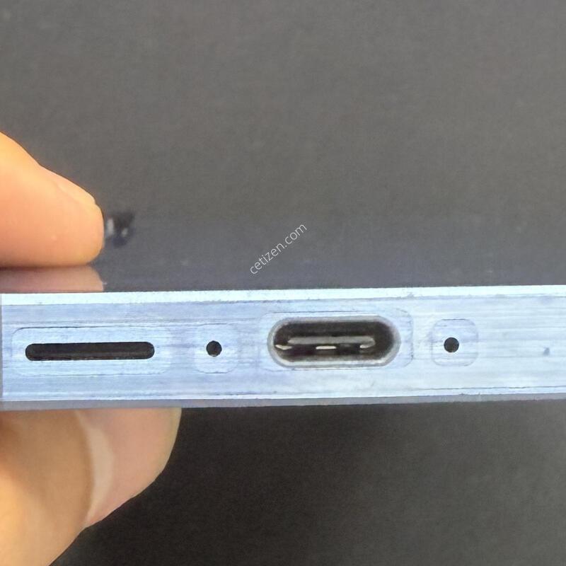 ����5 128GB ���̺� [ A��� ] ���̽� �� �ʸ�����
