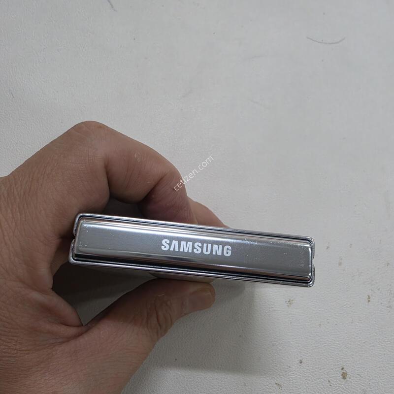 ������ Z�ø�5 ��Ʈ 256GB
