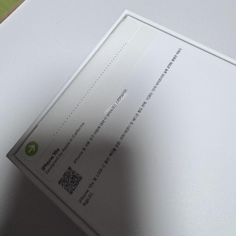 ������ 16e 512GB �̰��� ����ǰ �Ǹ��մϴ�