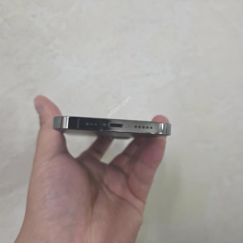������12����