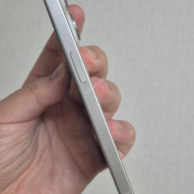 15���� 256GB �ǹ� LCD�ļ� ��ġ����