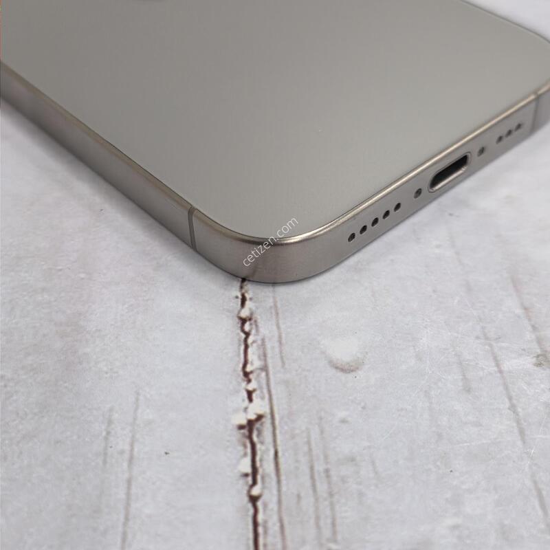 15���� 256GB