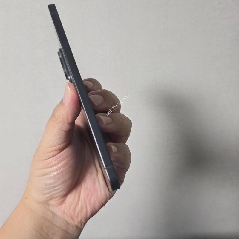 ������ S25���� ����  256�Ⱑ SS�� �Ⱦƿ�~