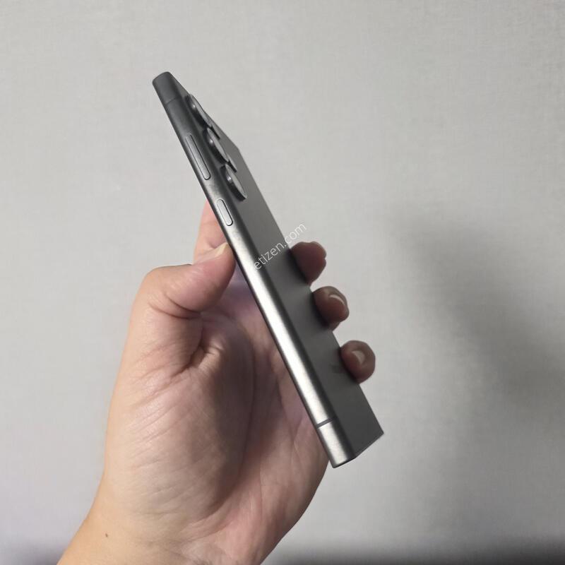 ������ S24��Ʈ�� ƼŸ�� ���� 256�Ⱑ SS�� �Ⱦƿ�~