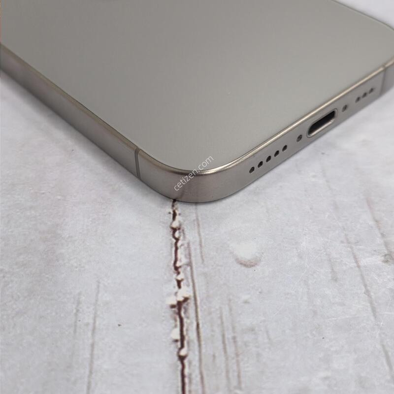 15���� 256GB