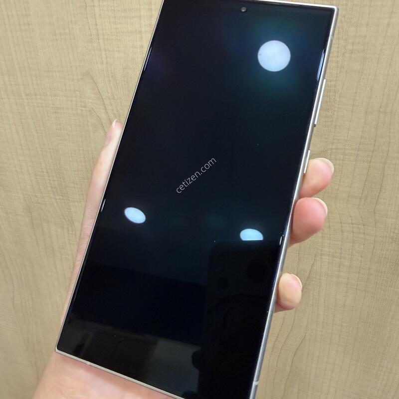 ������ S24��Ʈ�� �׷��� 256�Ⱑ